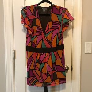 Apt. 9 stained glass v-neck top with tie in back (2X)